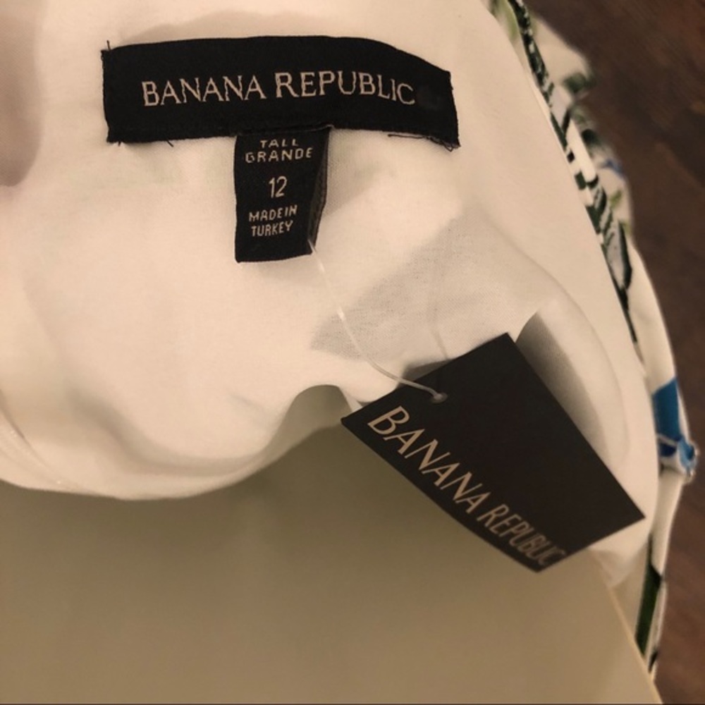 NEW Banana Republic White Tropical Floral Jumpsuit - Picture 7 of 8